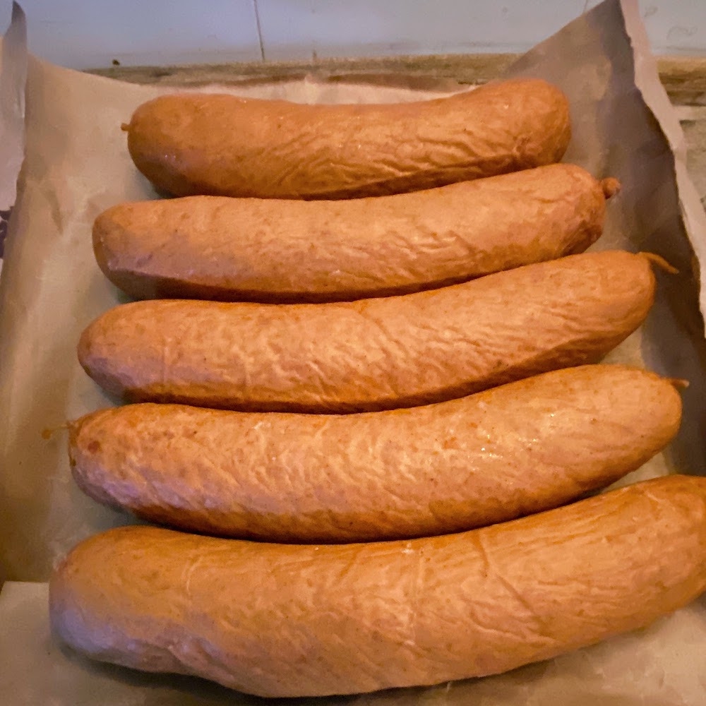 2023-Big-Frank-in-bag-close-up-by-big-apple-hot-dogs-1000x1000